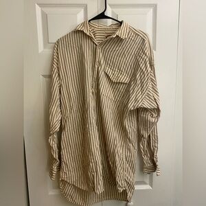 Vintage 80/90s Banana Republic Grandfather Style button-up Shirt. Size small.